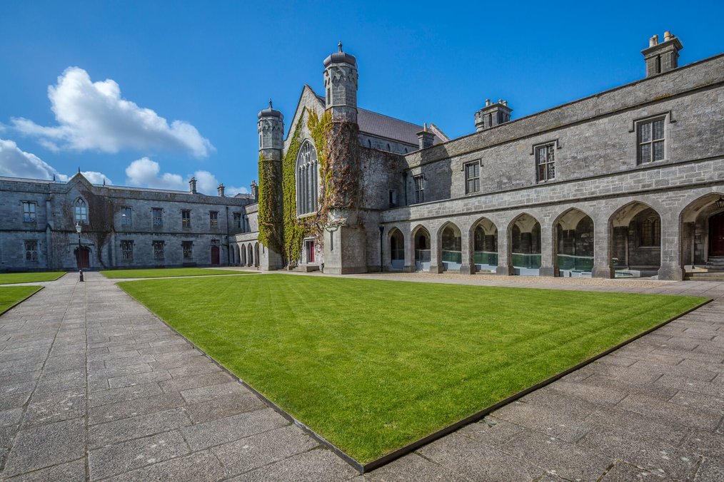 school of english and creative arts nui galway